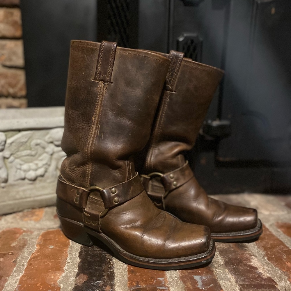 Harness 12R Frye Boots